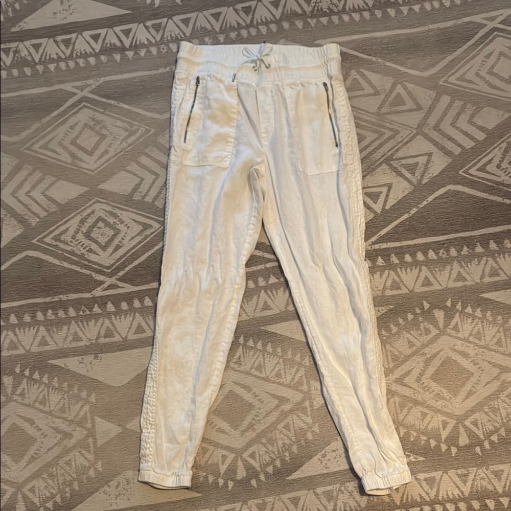 Women's White Jogger Jeans